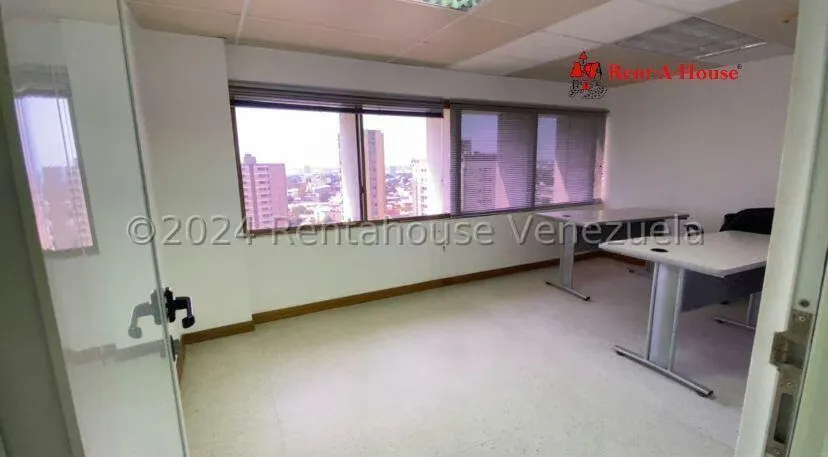 Oficina en Alquiler en 5 de Julio, Zulia - 10