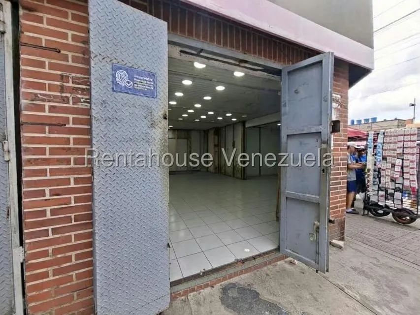 Local Comercial en Alquiler en Catia, Distrito Metropolitano - 10