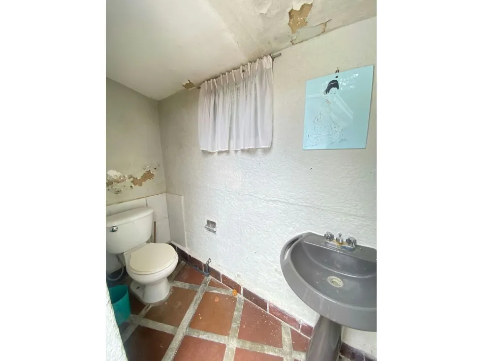 Linda Casa En Venta En Colinas de Tamanaco 630m2. 3H+S.4B.6E - 29