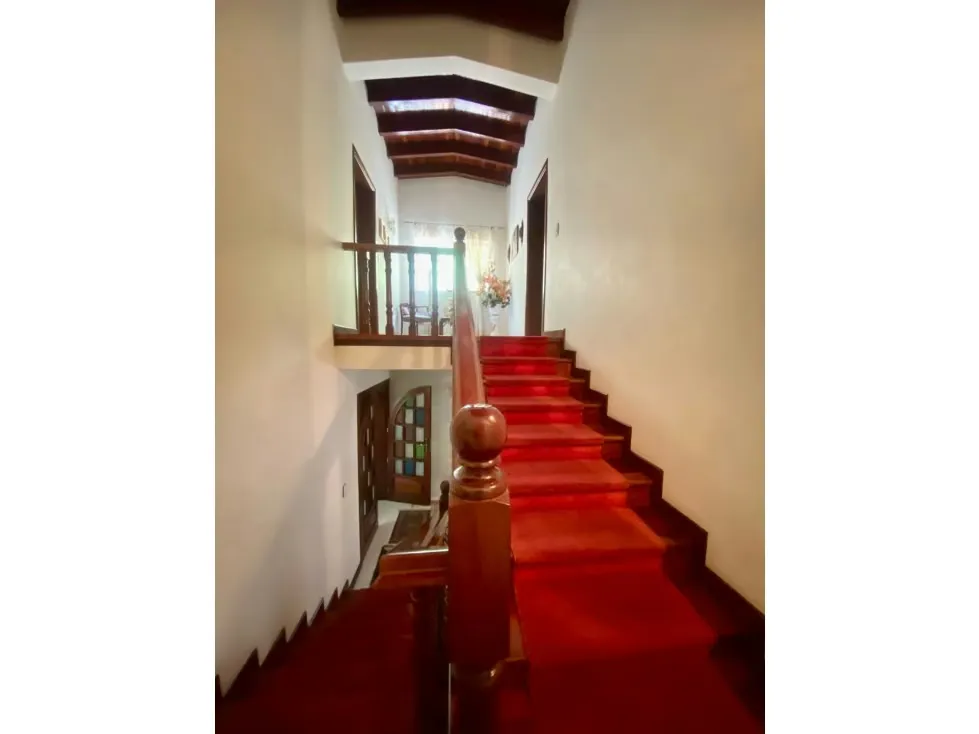 Linda Casa En Venta En Colinas de Tamanaco 630m2. 3H+S.4B.6E - 9
