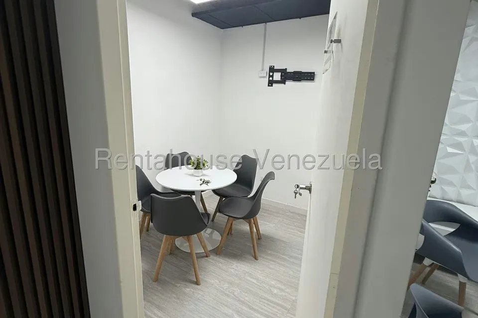 Oficina en Venta en Los Ruices, Distrito Metropolitano - 12