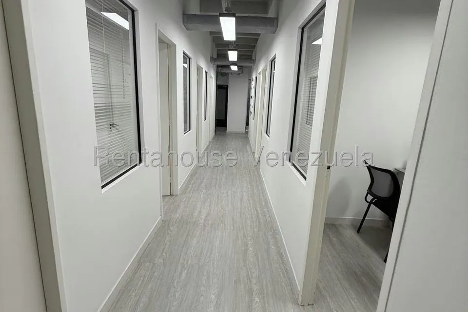 Oficina en Venta en Los Ruices, Distrito Metropolitano - 13