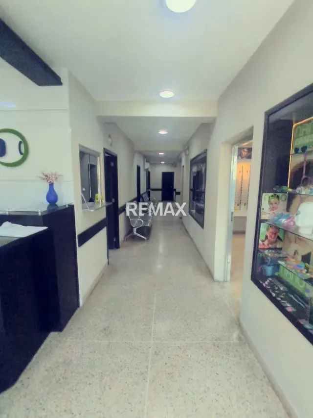 Venta de Casa Comercial Clinica, Spa, Laboratorio, Studio De Belleza - 17