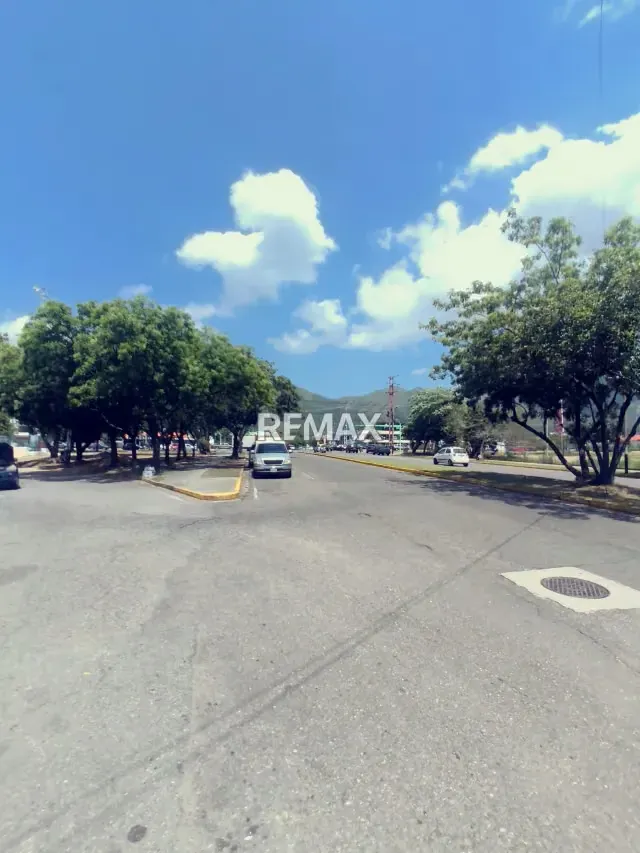 Venta de Casa Comercial Clinica, Spa, Laboratorio, Studio De Belleza - 2