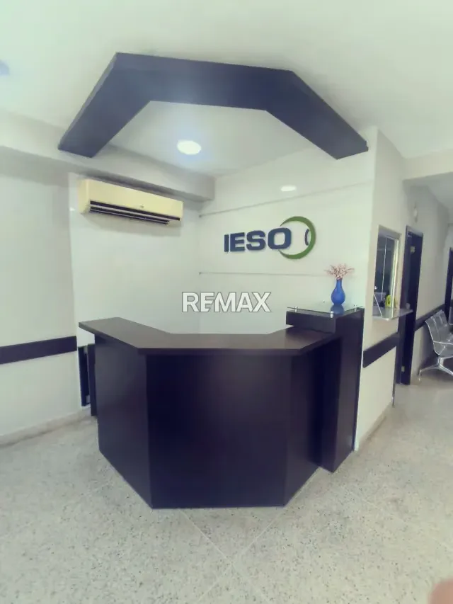 Venta de Casa Comercial Clinica, Spa, Laboratorio, Studio De Belleza - 3