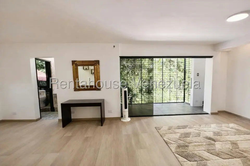 Casa (Multipes Niveles) en Venta en Oripoto, Distrito Metropolitano - 15