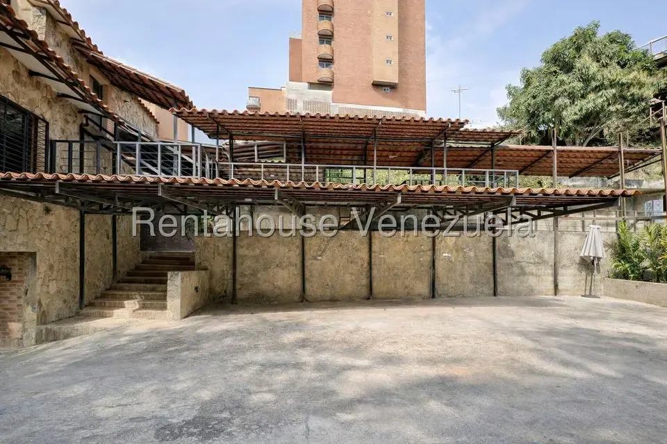 Casa (Multipes Niveles) en Venta en Oripoto, Distrito Metropolitano - 3