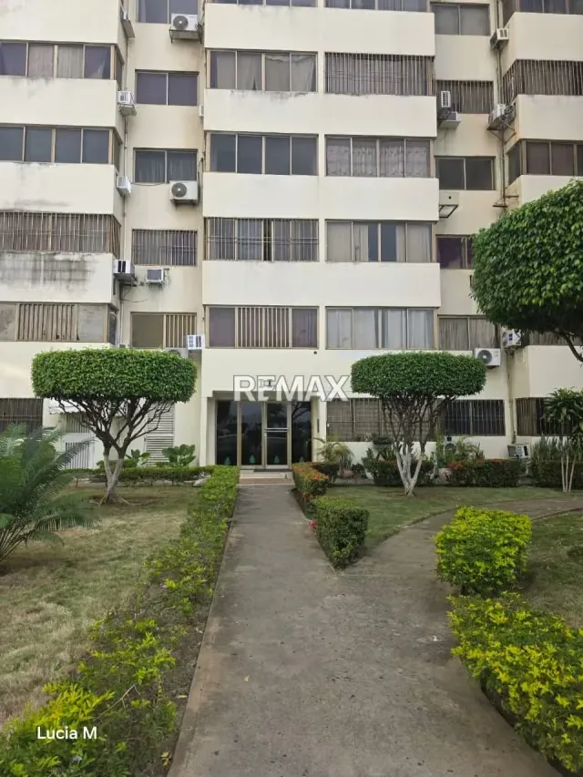 Apartamento en Venta - Anzoátegui - Lecheria - Residencia Arabella - 12