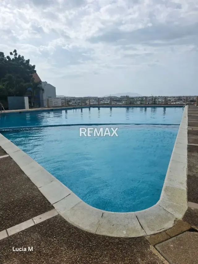 Apartamento en Venta - Anzoátegui - Lecheria - Residencia Arabella - 2