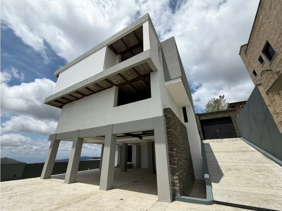 MEG-Venta de Townhouse en Altos de Los Guayabitos 3H+S/4B/5P - 2