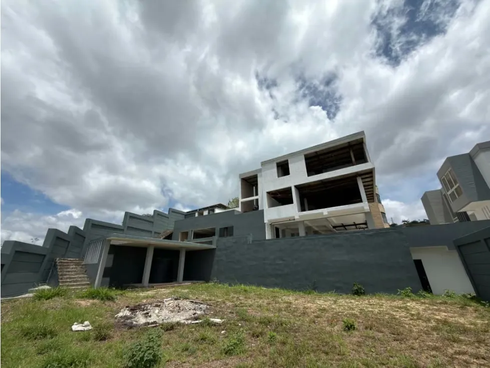 MEG-Venta de Townhouse en Altos de Los Guayabitos 3H+S/4B/5P - 3