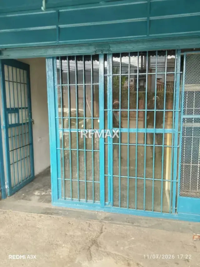 Alquiler Local comercial avenida bolívar naguanagua - 2