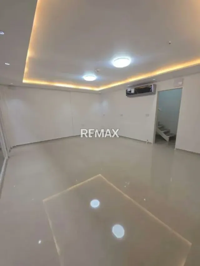 Alquiler Local Comercial C.C. Vanessa Mall Charallave - 4
