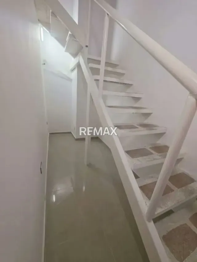 Alquiler Local Comercial C.C. Vanessa Mall Charallave - 5