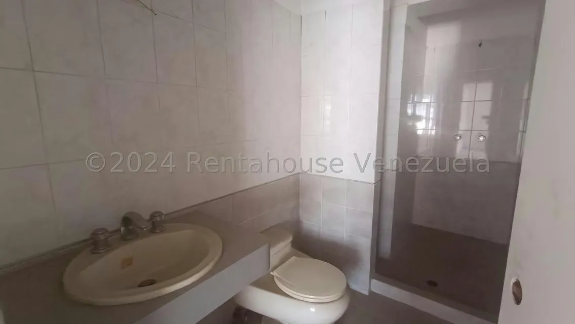 Apartamento (Multiples Niveles) en Venta en Las Palmas, Distrito Metropolitano - 20