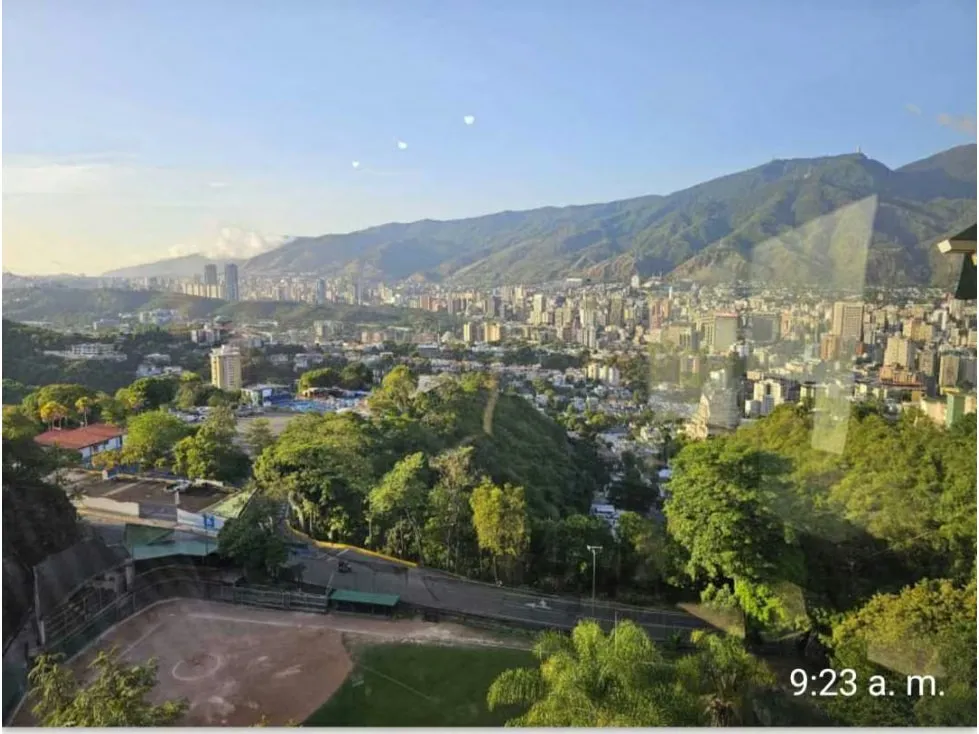 Valle Arriba Alquilo lujoso apto equipado de 68m2 1H. 2B. 2P 9648 - 17