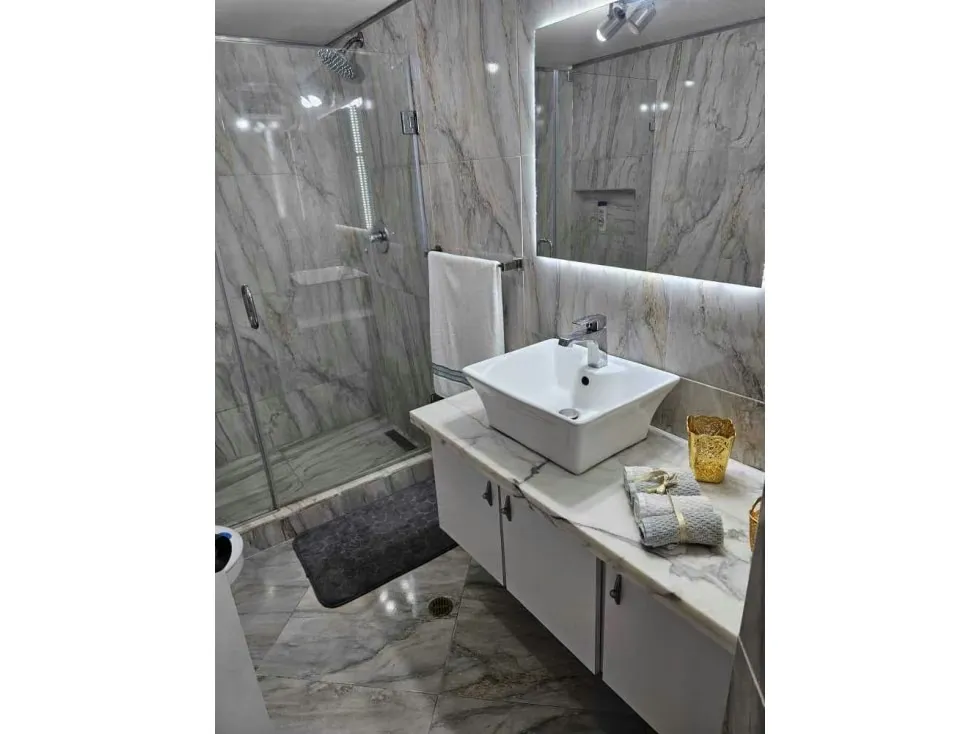 Valle Arriba Alquilo lujoso apto equipado de 68m2 1H. 2B. 2P 9648 - 3