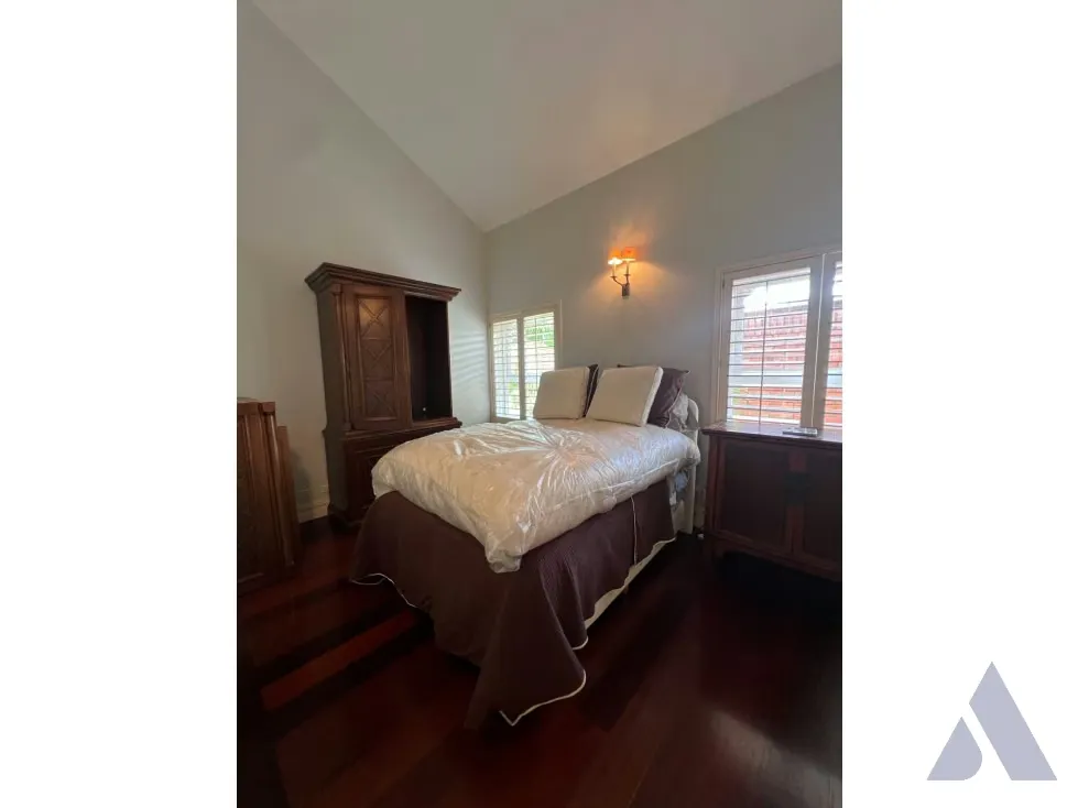 Vendo casa 727m2 Alto Hatillo 0642 - 18