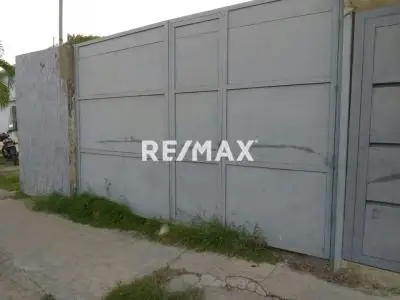 EN ALQUILER TERRENO DE 185 M2 PARA DEPOSITO EN EL CASCO CENTRAL TUCACAS, LIBERTADOR.