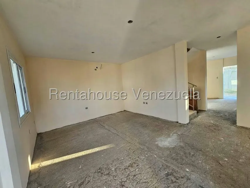 Casa (1 Nivel) en Venta en Centro, Falcon - 2