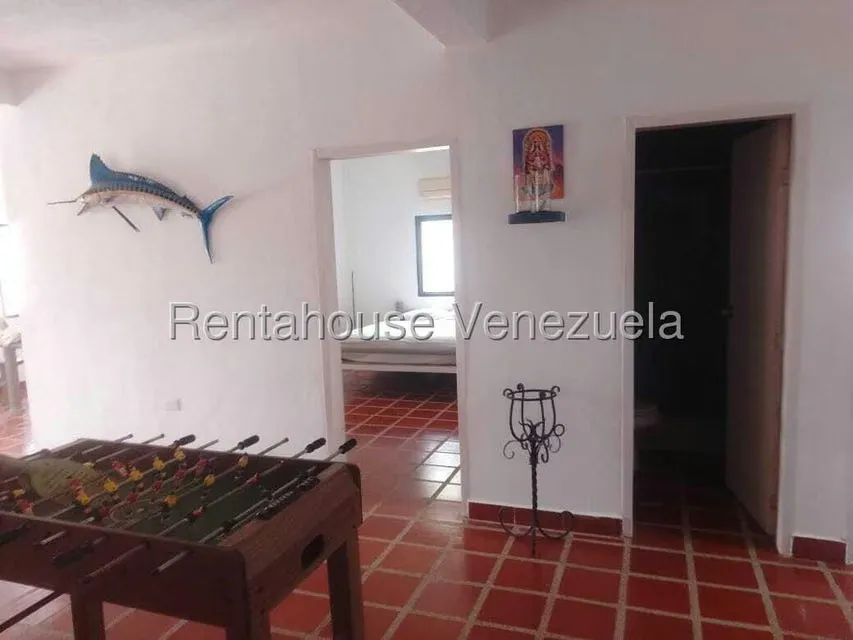 Casa (Duplex) en Venta en Higuerote, Miranda - 3