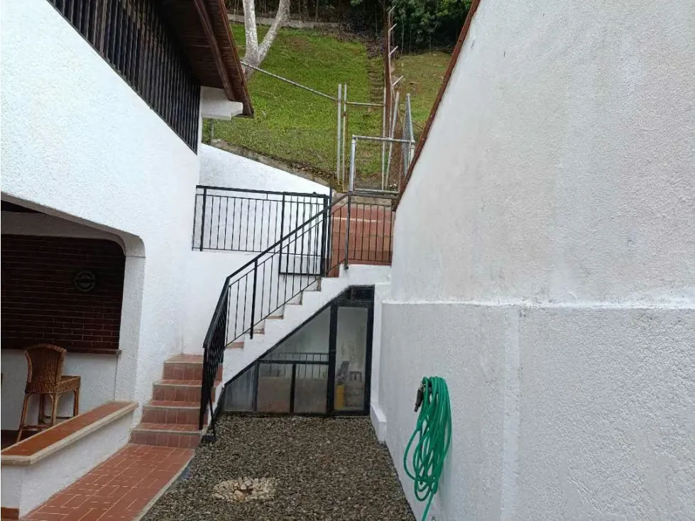 Se Vende Excelente Casa de 485 m2 en Los Naranjos del Cafetal - 16