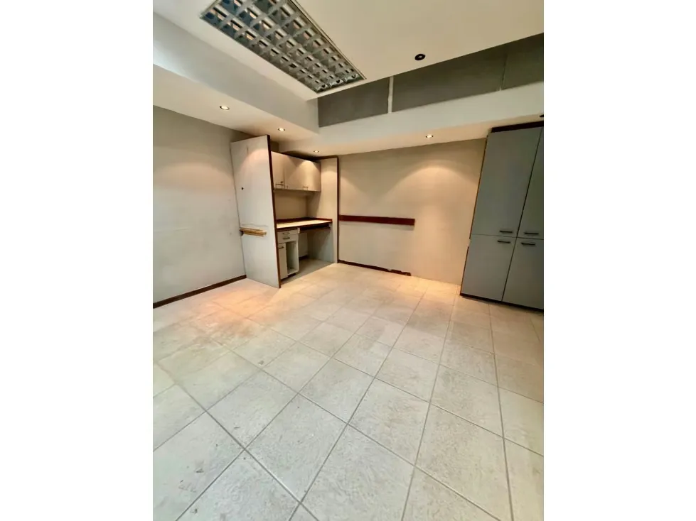 Se vende local comercial 165m2 San Bernardino 0112 - 6