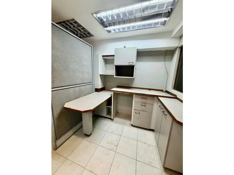 Se vende local comercial 165m2 San Bernardino 0112 - 8