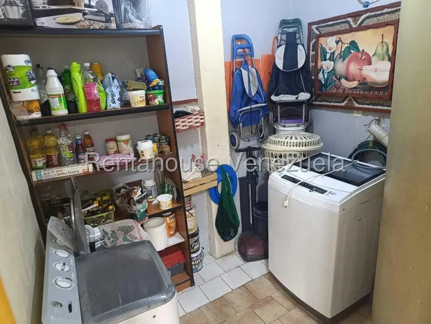 Casa (Multipes Niveles) en Venta en Catia, Distrito Metropolitano - 14