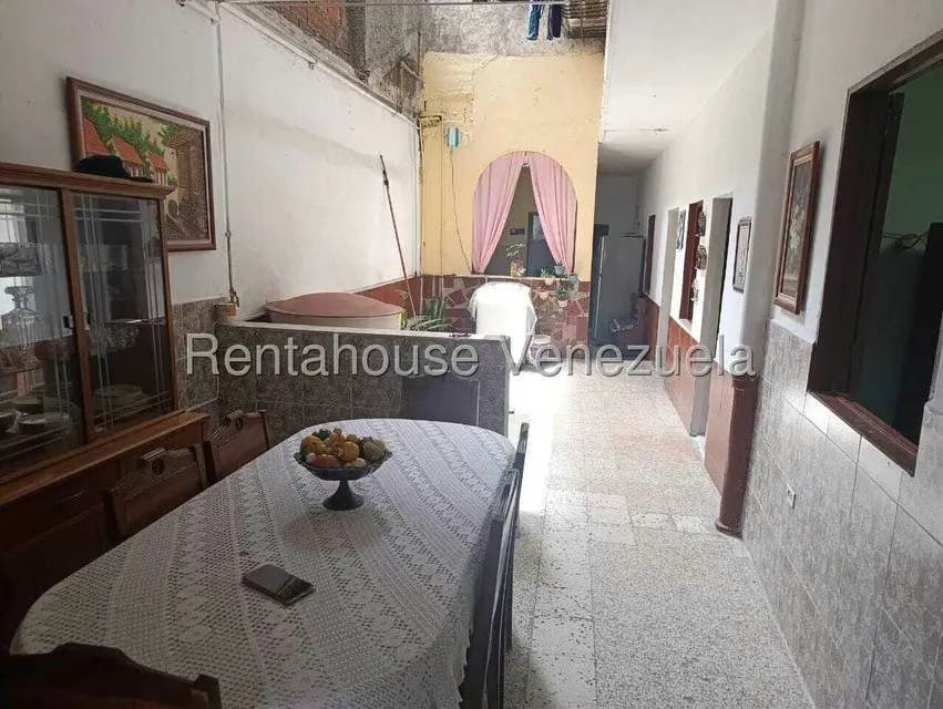 Casa (Multipes Niveles) en Venta en Catia, Distrito Metropolitano - 15