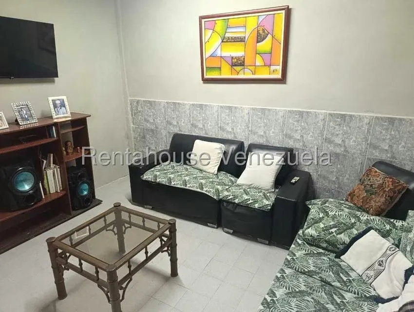 Casa (Multipes Niveles) en Venta en Catia, Distrito Metropolitano - 19