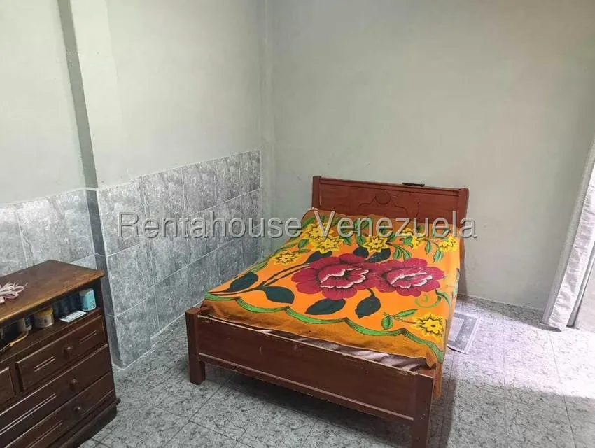 Casa (Multipes Niveles) en Venta en Catia, Distrito Metropolitano - 22