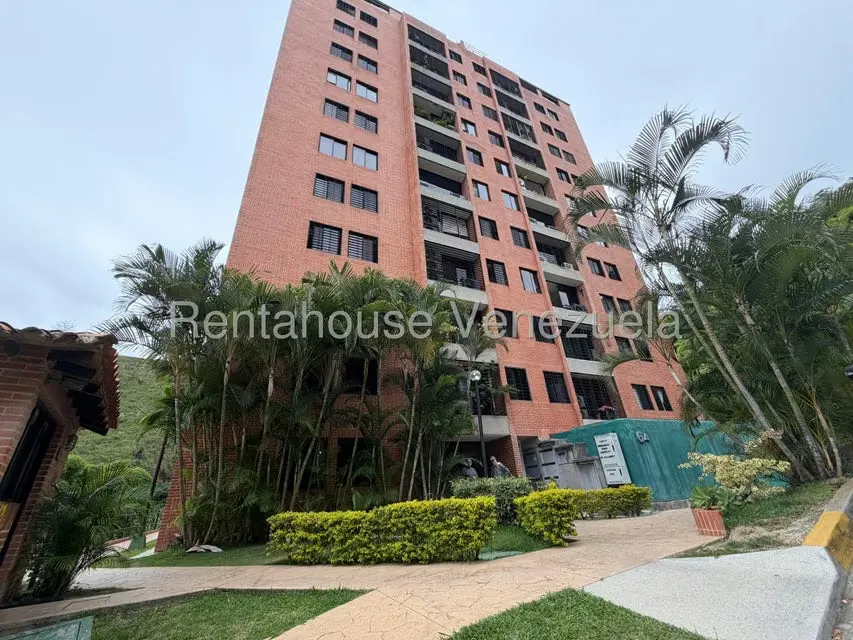 Apartamento (1 Nivel) en Venta en Colinas de La Tahona, Distrito Metropolitano - 2