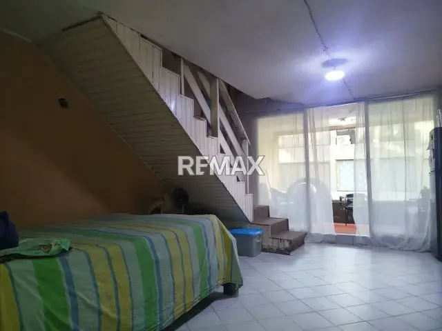 APARTAMENTO DÚPLEX EN VENTA IDEAL PARA MODERNIZAR COMPLEJO TURÍSTICO EL MORRO RES. DORAL BEACH PTO. LA CRUZ VENEZUELA - 9