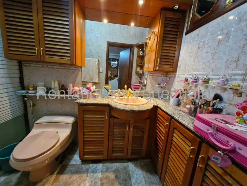 Casa (Duplex) en Venta en El Limon, Aragua - 17