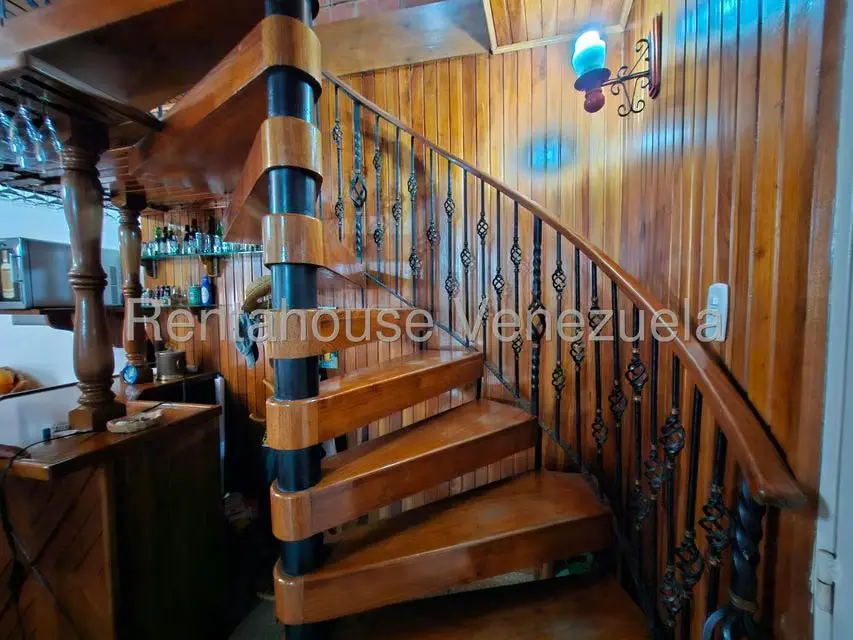 Casa (Duplex) en Venta en El Limon, Aragua - 23