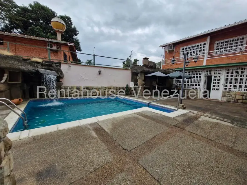 Casa (Duplex) en Venta en El Limon, Aragua - 33