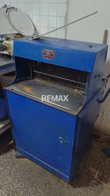 Venta Fondo de comercio. Panadería operativa en avenida principal - 7