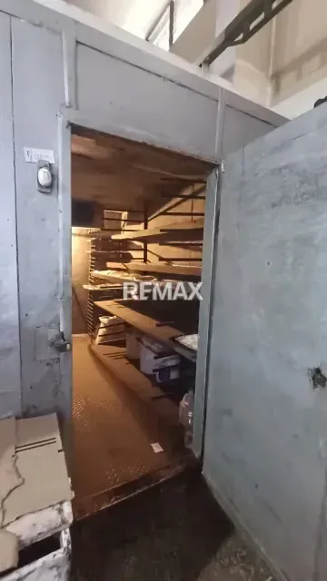 Venta Fondo de comercio. Panadería operativa en avenida principal - 10