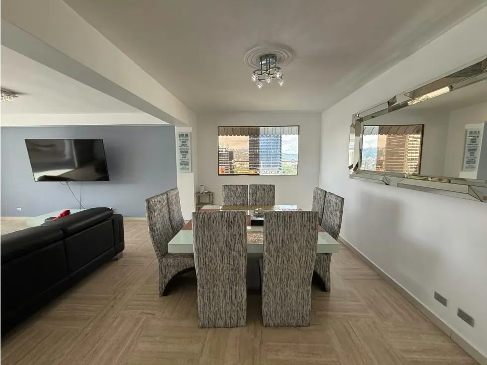 Se vende Apto 450m² 5h+s/5.5/2p Los Caobos - 4