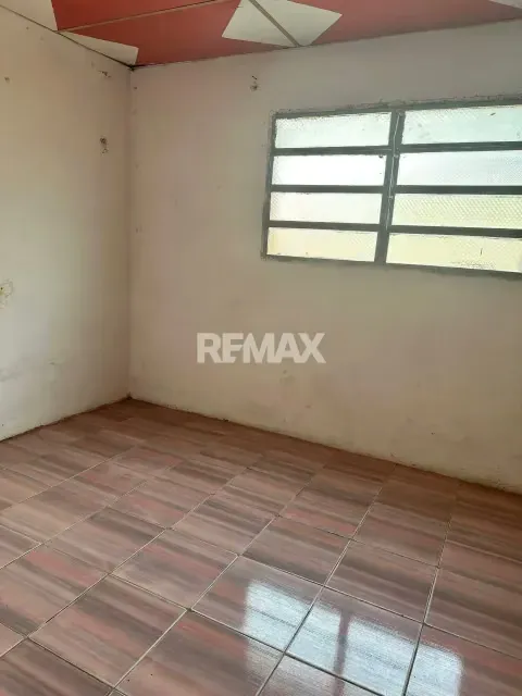 VENDO AMPLIO TERRENO CON CASA GRANDE TUREN - 10