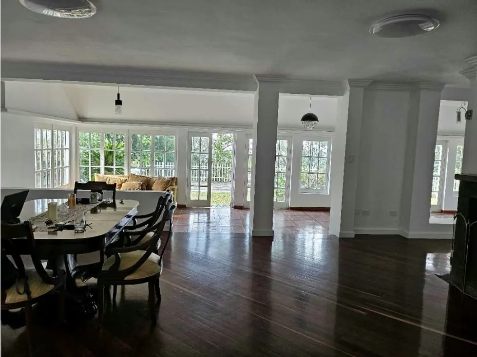 Vendo casa 750m2 Alto Hatillo 0551 - 2