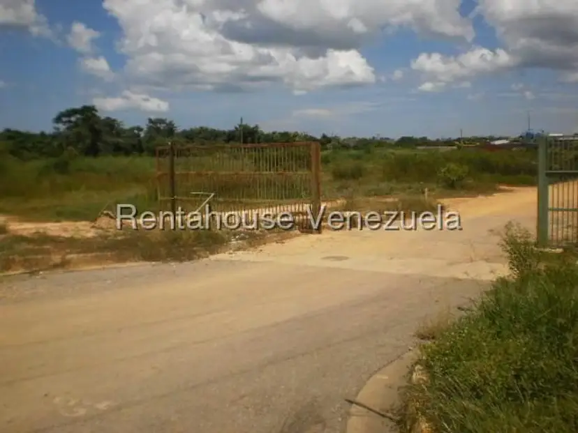 Terreno (Residencial) en Venta en Higuerote, Miranda