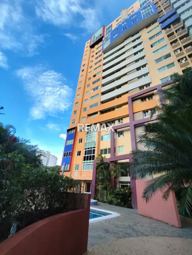 APARTAMENTO EN ALQUILER AMOBLADO CON PLANTA ELECTRICA TOTAL EN TRIGALEÑA, RES PORTALES DE SHALIMAR - 17