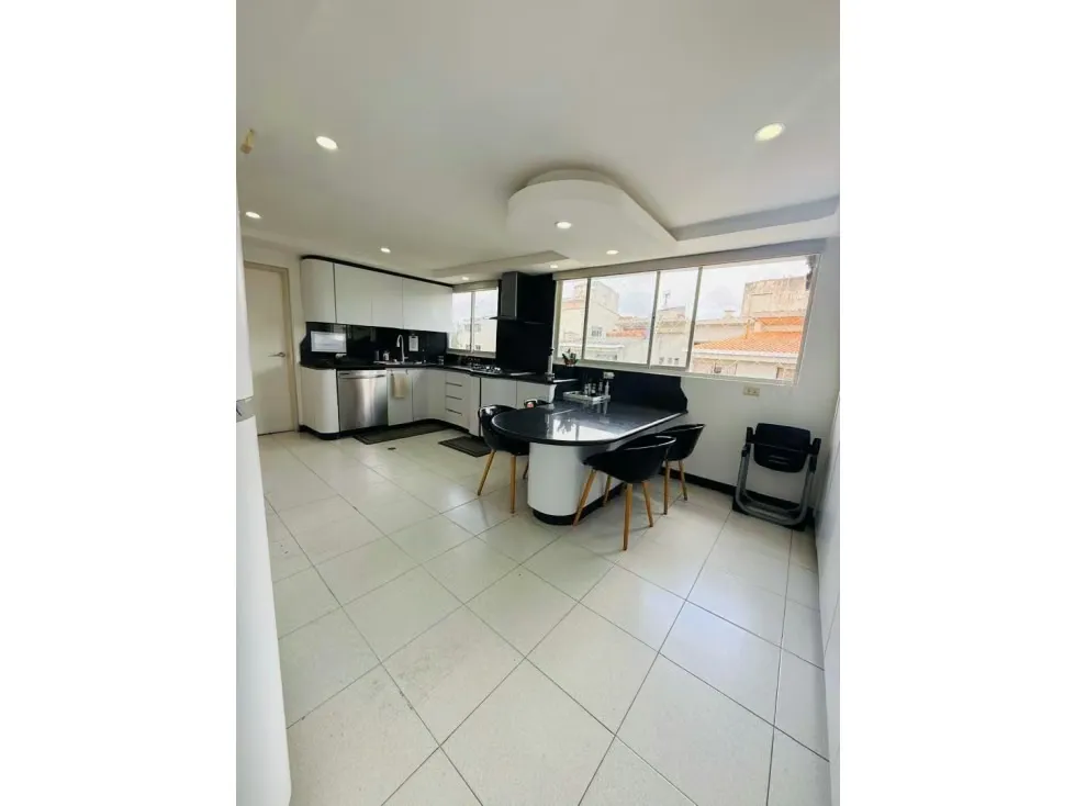 En venta PH DUPLEX 268m2 3H+S/3.5B+S/3P Los Samanes - 20