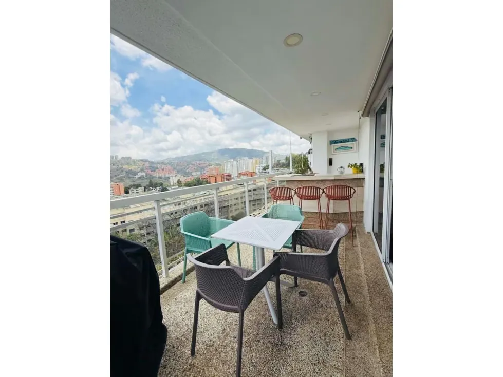 En venta PH DUPLEX 268m2 3H+S/3.5B+S/3P Los Samanes - 2