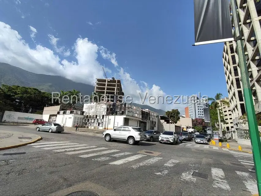 Terreno (Comercial) en Venta en La Castellana, Distrito Metropolitano - 46