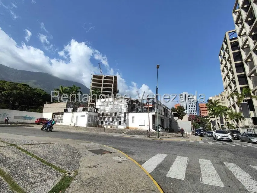 Terreno (Comercial) en Venta en La Castellana, Distrito Metropolitano - 7