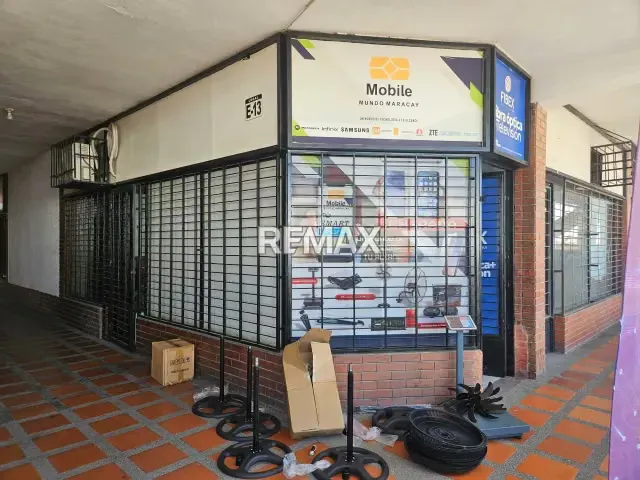 VENDO LOCAL COMERCIAL EXCELENTE UBICACIÓN