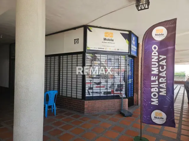 VENDO LOCAL COMERCIAL EXCELENTE UBICACIÓN - 8